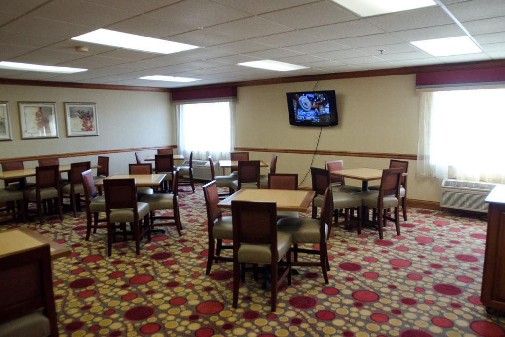 Baymont By Wyndham Evansville North/Haubstadt Warrenton Ngoại thất bức ảnh