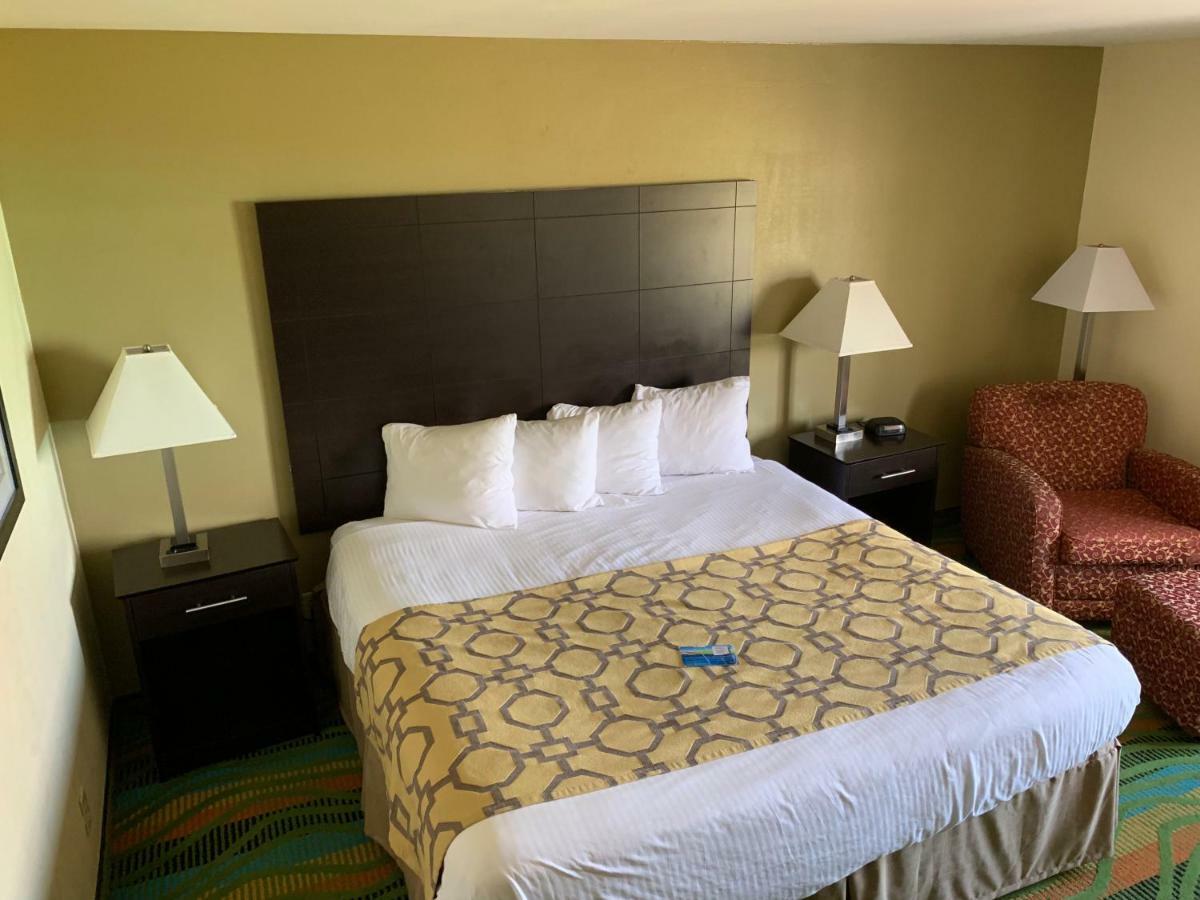Baymont By Wyndham Evansville North/Haubstadt Warrenton Ngoại thất bức ảnh